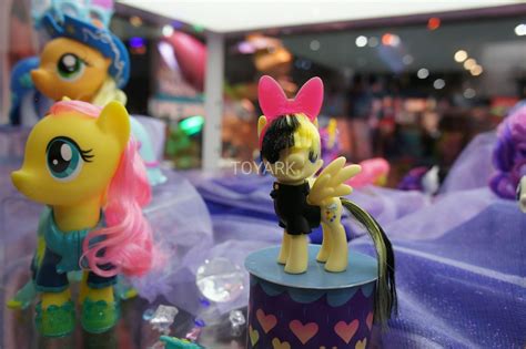 SDCC 2017 Gallery - Hasbro My Little Pony The Movie Toys - The Toyark ...