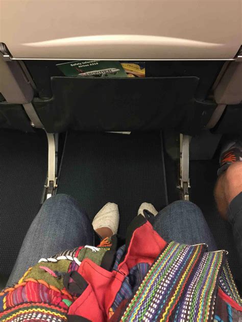 Frontier Airlines Fleet Airbus A319-100 Details and Pictures