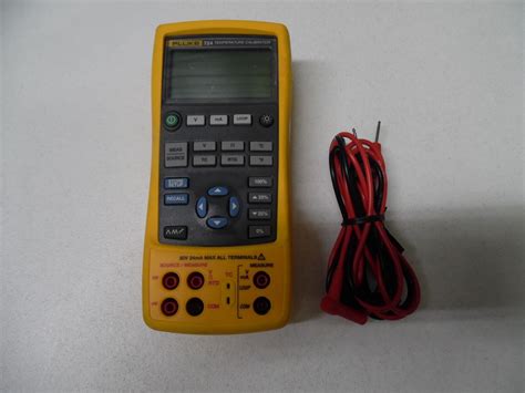 Fluke 724 Process And Temperature Calibrator สถานีตำรวจภูธรตากใบ