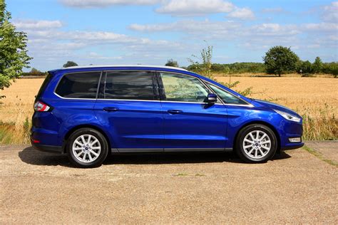 Ford Galaxy Review 2022 Parkers