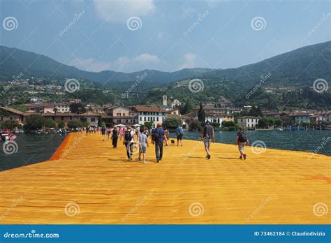 The Floating Piers In Lake Iseo Editorial Stock Image Image Of Jeanne