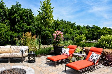 Landscaping - The Lingo Group