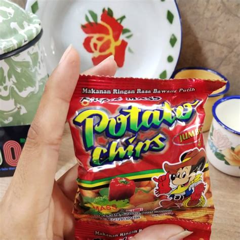 Jual KRIPIK MASS POTATO CHIPS Bawang Jajanan Ciki JADUL Anak 90an