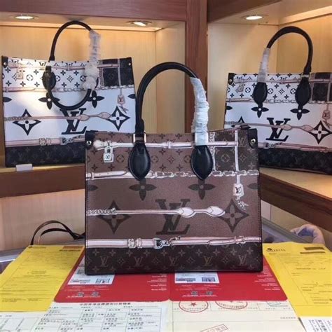 Luxury Shop Luxury Bags Luxury Purses Louis Vuitton Handbags Purses