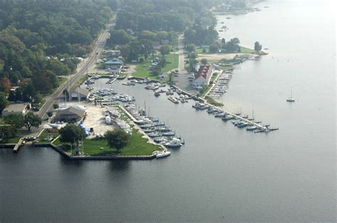 snug harbor marina slip dock mooring reservations dockwa