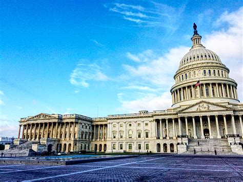 About Visiting the United States Capitol Building: the Method of ...