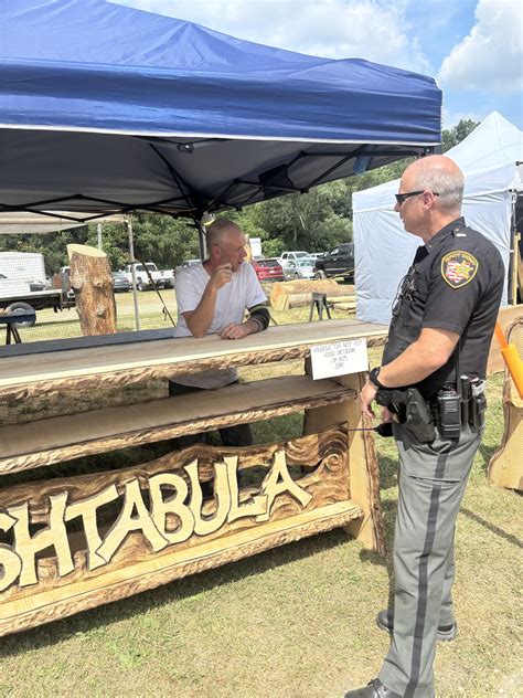 Ashtabula Star Beacon Keeps Memory Alive with Recent Obituary Tribute 4