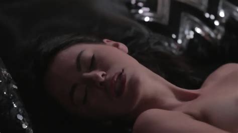 Beautiful Teen Babe Tease Herself