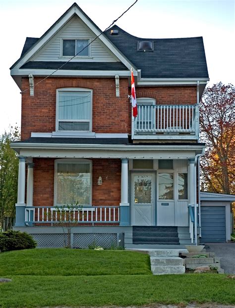 How To Score A Deal: 5 Tips For Finding Detroit HUD Homes Before They’re Gone