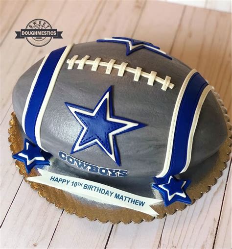dallas cowboys football cake  sweet doughmestics