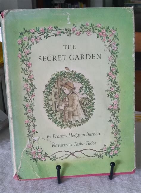 The Secret Garden Frances Hodgson Burnet, Illustrated by Tasha Tudor