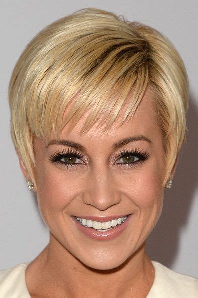 More Pics Of Kellie Pickler Pixie Cute Hairstyles For Short Hair Celebrity Short Hair