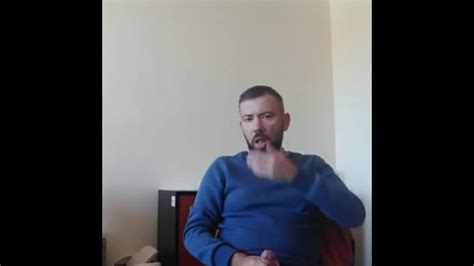 Masowanko Pałki w Biurze Pornhub Gay