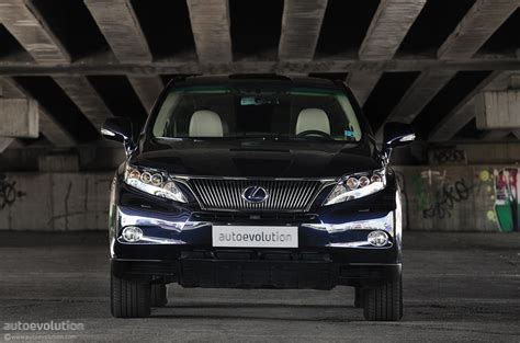 LEXUS RX 450h Review - autoevolution