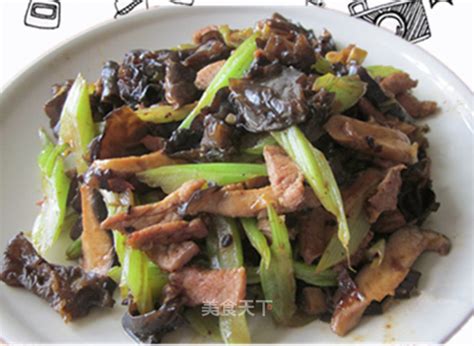 Stir Fried Celery With Mushrooms And Fungus Recipe Simple Chinese Food