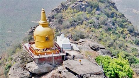 Top 10 Beautiful Temples And Tourist Places To Visit In Gaya