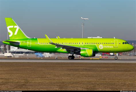 VP BOG S7 Siberia Airlines Airbus A320 214 WL Photo By Severin