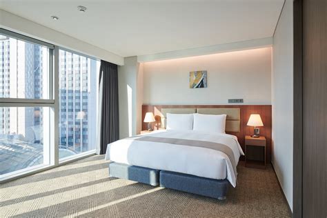 Stanford Hotel Myeongdong Rooms: Pictures & Reviews - Tripadvisor