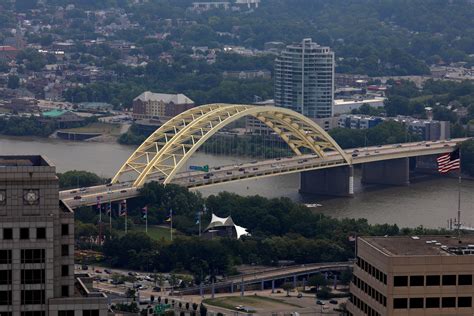 Large Fire Closes Ohio River Bridge Steel Structure Damaged Newsweek