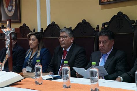 ABI Fiscal Departamental William Alave Posesiona A Nuevos Fiscales