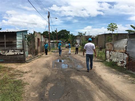 Vente Bol Var Acompa A A Vecinos De Los Naranjos De San F Lix