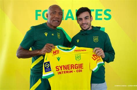 FC Nantes Mercato Le FCN acte une très mauvaise nouvelle Foot Sur 7