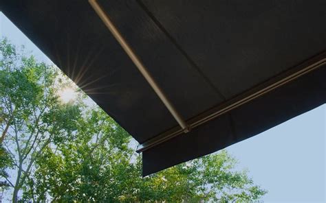 Купить тенты ПВХ и тентовые полотна в Москве оптом и в розницу