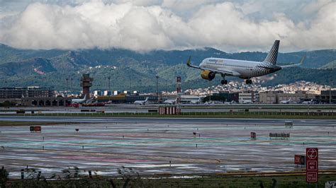 Cambia algo tras la multa de Consumo a las aerolíneas low cost