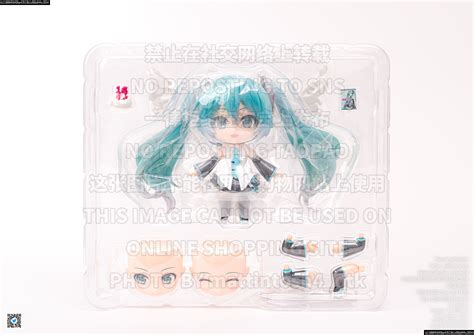 nendoroid hatsune miku happy 16th birthday ver 2