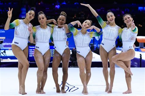 Ginástica Artística Brasil é prata na disputa de equipes femininas e