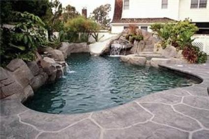 Pool Landscaping: Landscaping Around Pool With Rocks