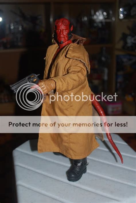 My World Of Madness Toys Toys And Toys Hot Toys Hellboy