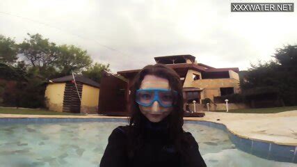 Hot Underwater Pool Masturbation Of Emi Serene