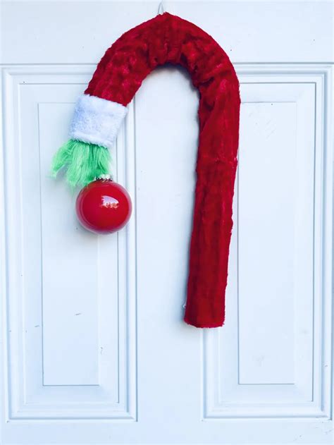 How To Make A Grinch Wreath Out Of Dollar Tree Supplies