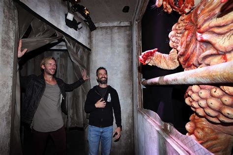 El Creador De The Last Of Us Visita La Casa Embrujada Del Videojuego En