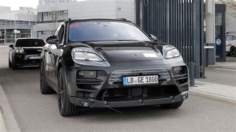 Porsche pretende lançar Macan elétrico em 2023