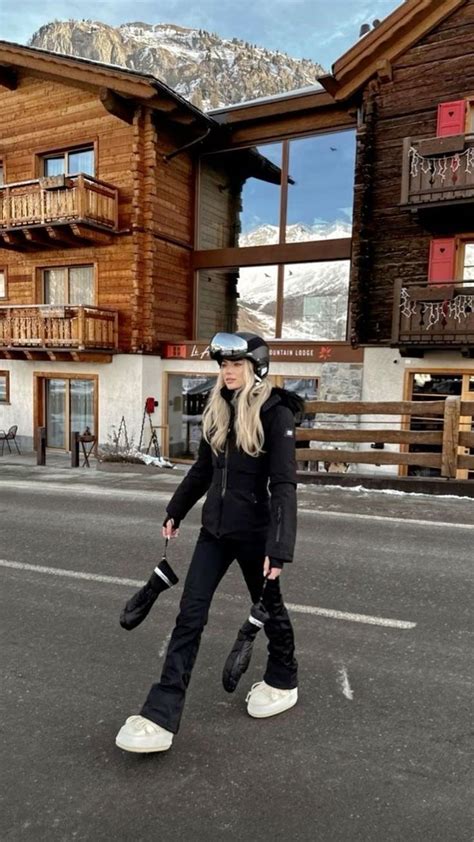 Ski trip | Ski trip outfit, Ski outfit, Skiing outfit