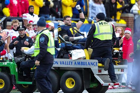 Michigans Zak Zinter shares update from hospital with Jim Harbaugh