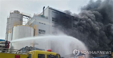 부산 녹산산단 제조공장서 불대응 1단계 발령 진화 중 파이낸셜뉴스