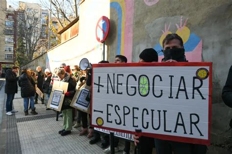 Fotos Concentraci N De Los Trabajadores Del Centro De Menores Faim