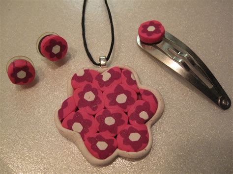 Angela Anderson Art Blog: Polymer Clay Jewelry - Kid's Art Class