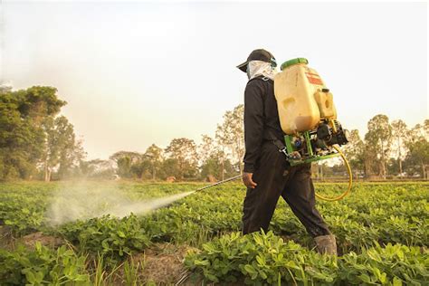 O que é o defensivo agrícola Summit Agro