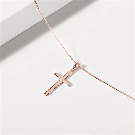 Rose Gold Cross Pendant | KLENOTA