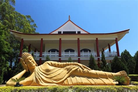 Saiba mais sobre o Templo Budista Chen Tien em Foz do Iguaçu 2022