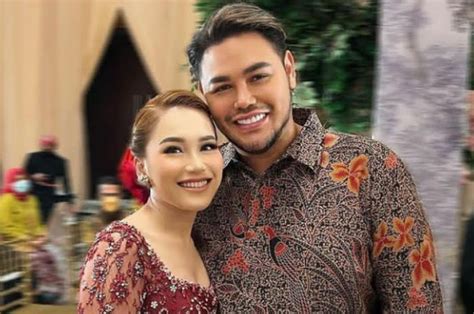 Adiknya Sudah Nikah Duluan Ayu Ting Ting Syok Dengar Pengakuan