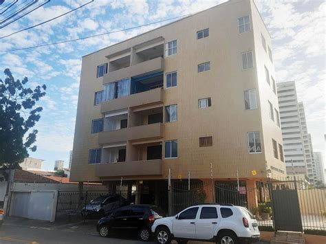 Apartamento na Rua Manuel Jesuíno 1044 Varjota em Fortaleza por R