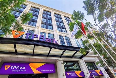 Tpbank Tiếp Tục Lọt Top 10 Ngân Hàng Thương Mại Việt Nam Uy Tín Năm 2020