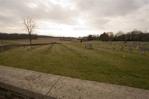 Deep Run Mennonite Church East Cemetery En Bedminster Pennsylvania