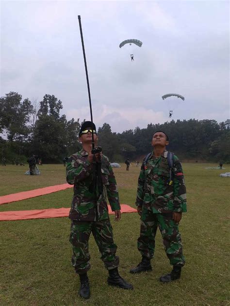 Denmatra Paskhas Dukung Jungar Brigif Para Raider Kostrad