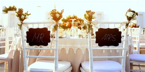 15 Best Diy Wedding Centerpieces And Cheap Wedding Tables Decorations Ideas On A Budget Yourtango